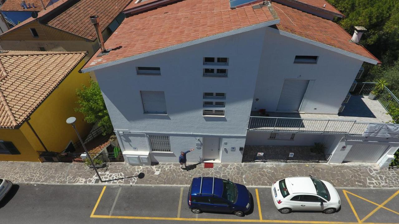 Amare Sirolo Bed & Breakfast Dış mekan fotoğraf